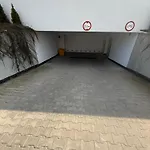 Prestige Z Prywatnym Parkingiem Apartment *