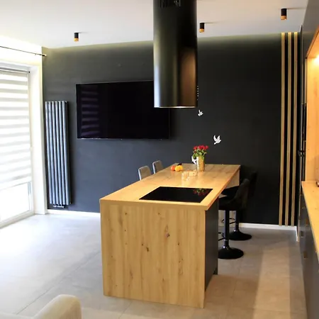 Prestige Z Prywatnym Parkingiem Apartament Ełk