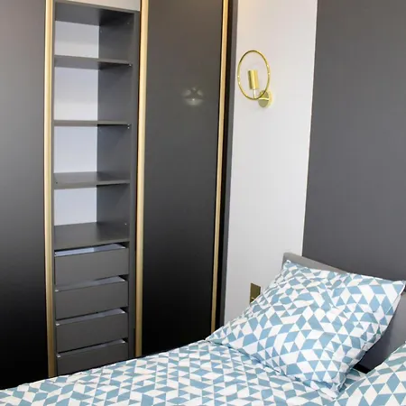 Prestige Z Prywatnym Parkingiem * 에우크