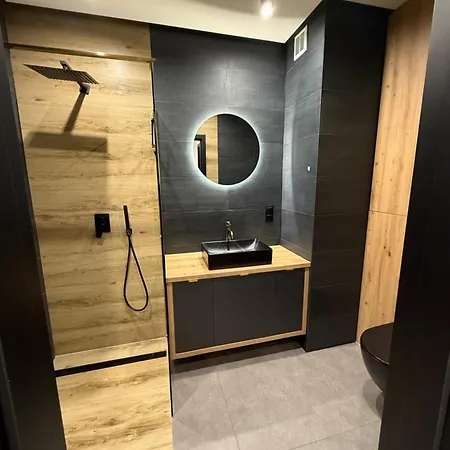 Prestige Z Prywatnym Parkingiem Ełk