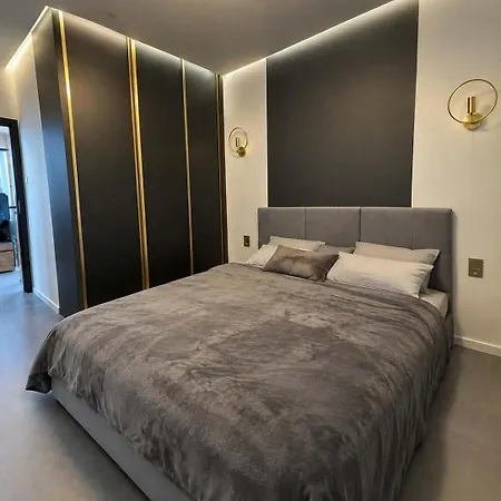 Prestige Z Prywatnym Parkingiem Apartament *
