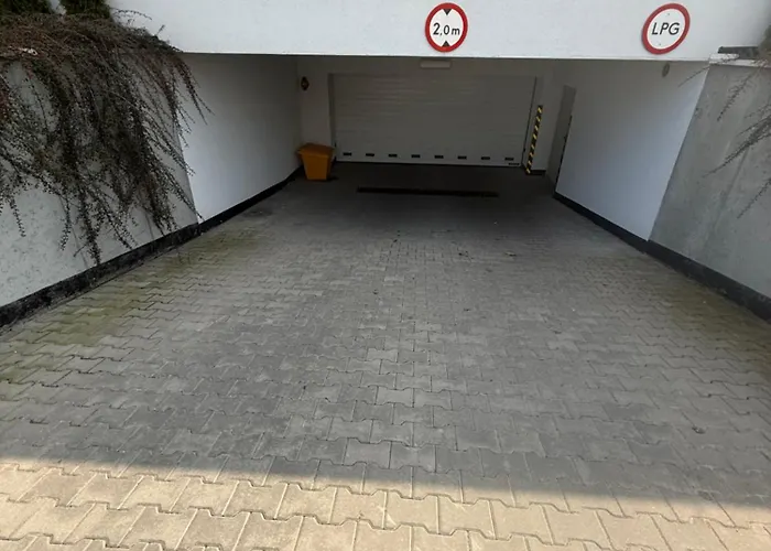 Prestige Z Prywatnym Parkingiem Apartament *